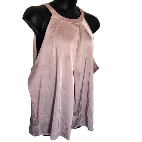 Blush Pink Sleeveless Pleated Halter Top With Button Back Closure - Picture 3 of 9
